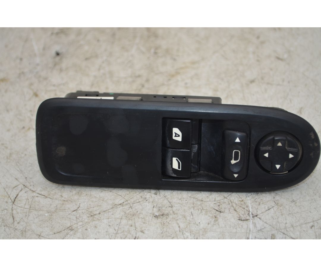 Pulsantiera Alzacristalli Anteriore SX Citroen C3 Dal 2009 al 2015 Cod 96637530XT  1770026352085