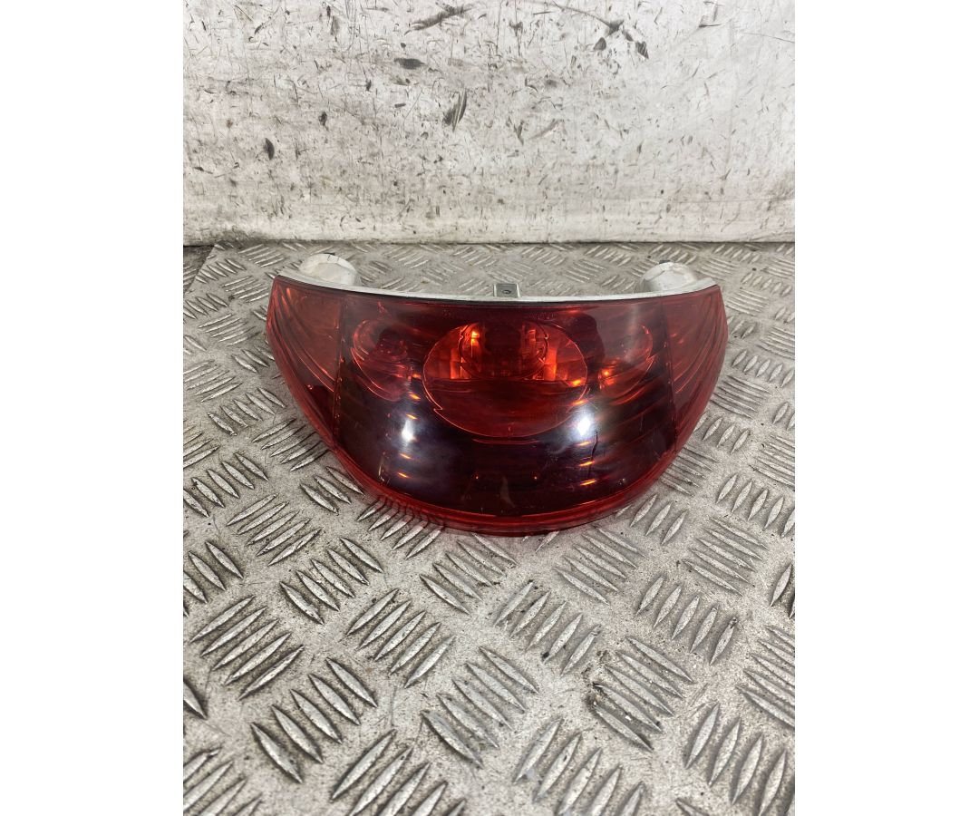 Fanale Stop Posteriore Piaggio Beverly 200 dal 2001 al 2010  1770109465411