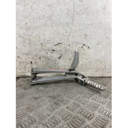 Pedana Poggiapiedi Passeggero Sinistra Sx Yamaha MT-125 MT 125 Dal 2014 al 2017  1770216608978