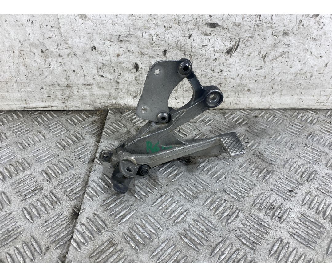 Pedana Leva Freno Destra Dx Yamaha YZF R6 600 dal 2003 al 2006  1770893204401