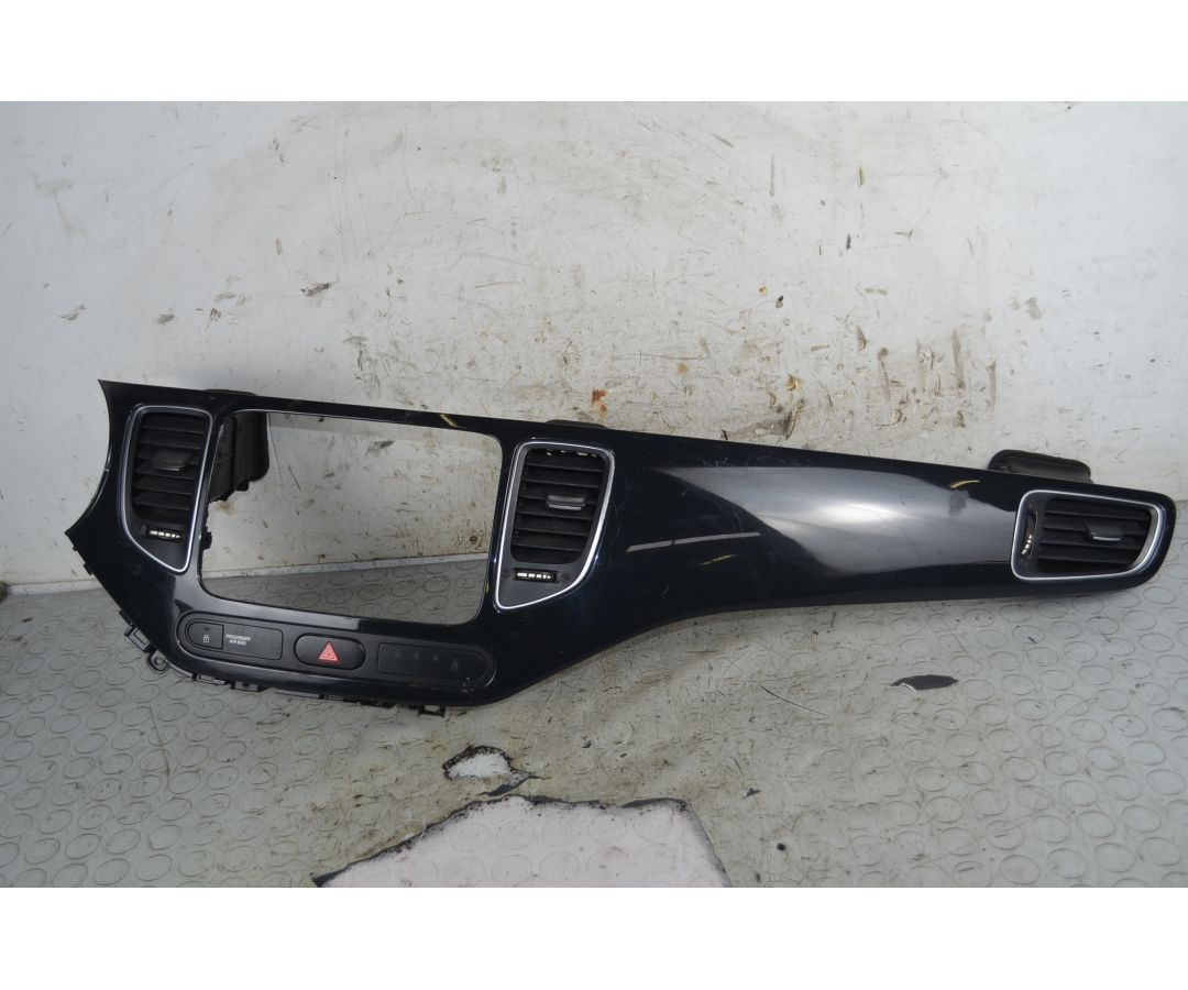 Rivestimento Centrale Cruscotto + Bocchette Aria Kia Carens Dal 2012 al 2017 Cod 84740A4100CC2  1771315968000