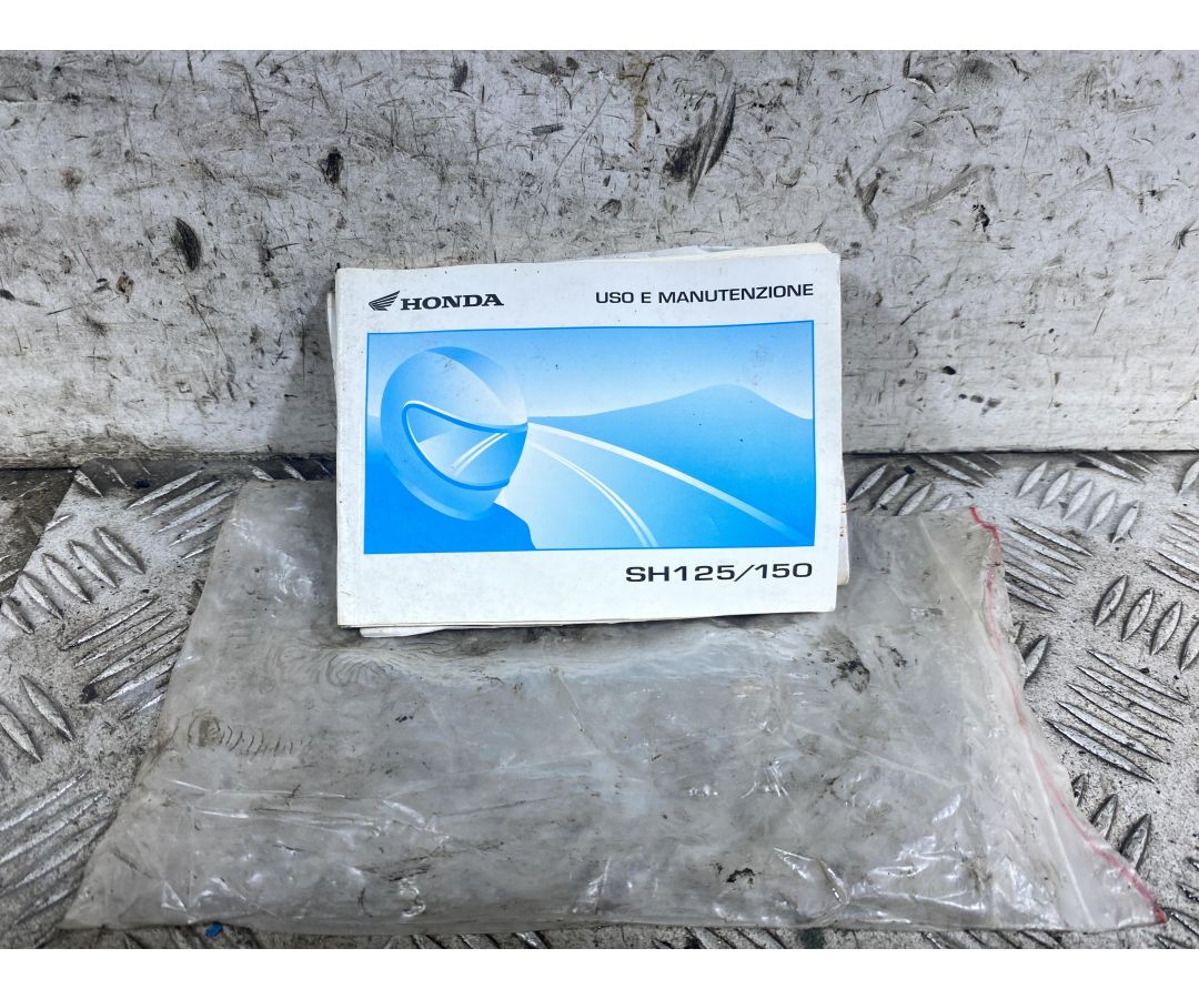 Libretto uso e Manutenzione Honda Sh 125 / 150 dal 2005 al 2008 Cod 39KTFA11  1771341018106