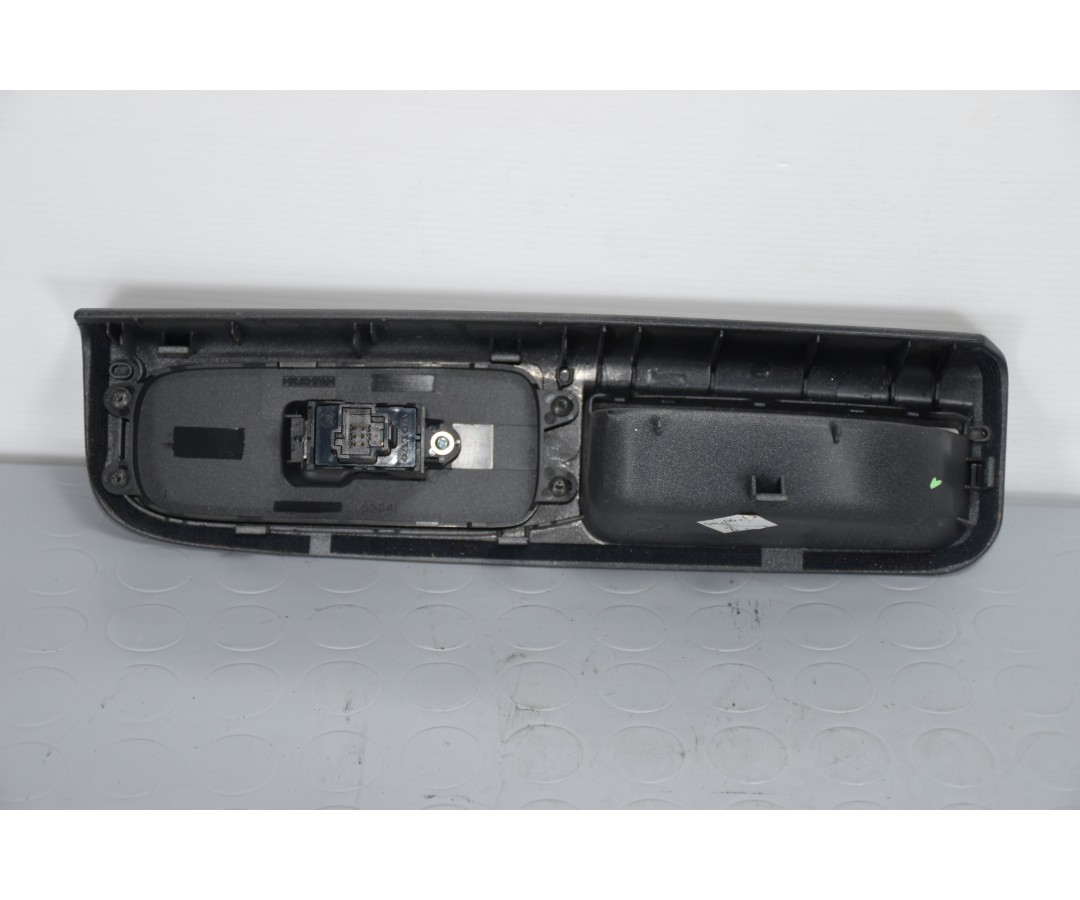 Pulsantiera alzacristalli anteriore DX Volvo V50 Dal 2004 al 2012 Cod 8679474  1628243637785