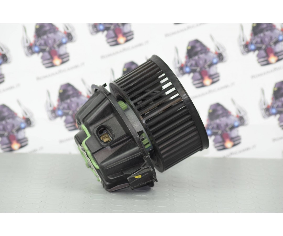 Ventola aria riscaldamento abitacolo Dacia Sandero 2008 - 2016 cod. 6001547487  2411111126813