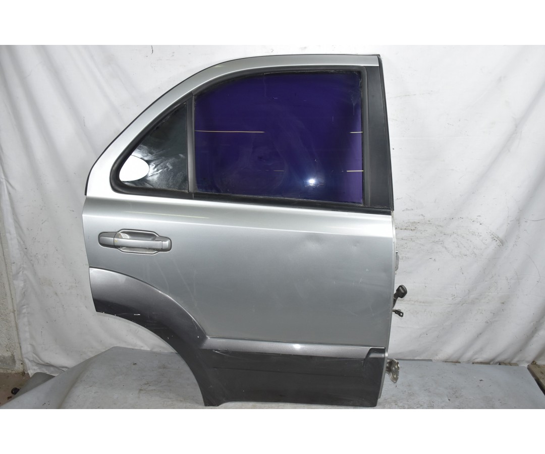 Portiera sportello posteriore DX Kia Sorento Dal 2002 al 2009  Cod 770043E100  1632489225552