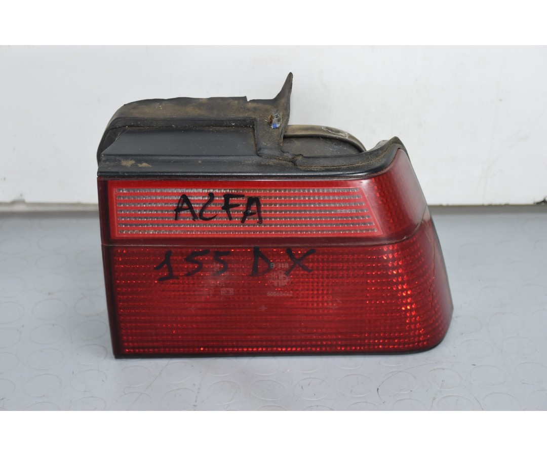 Fanale stop posteriore esterno DX Alfa Romeo 155 Dal 1992 al 1998 Cod 60568442  1632923382315