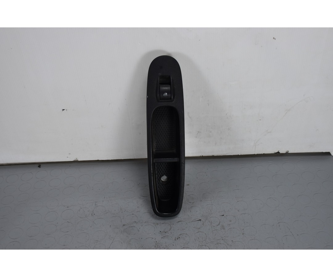 Pulsantiera Alzacristalli Anteriore DX Fiat Punto EVO dal 2009 al 2012 Cod 735500049  1632991835546