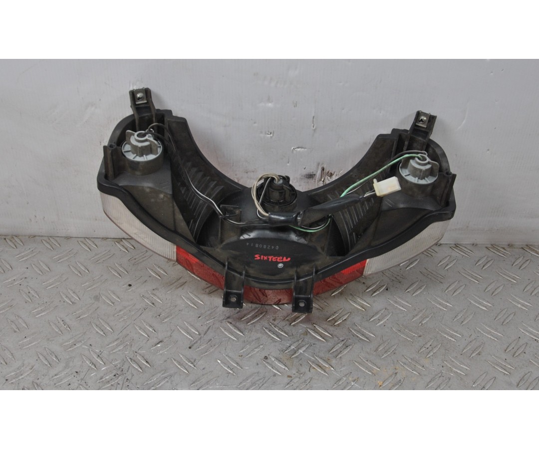 Fanale Stop posteriore Faro Suzuki Sixteen 150 dal 2007 al 2014  1633013099472