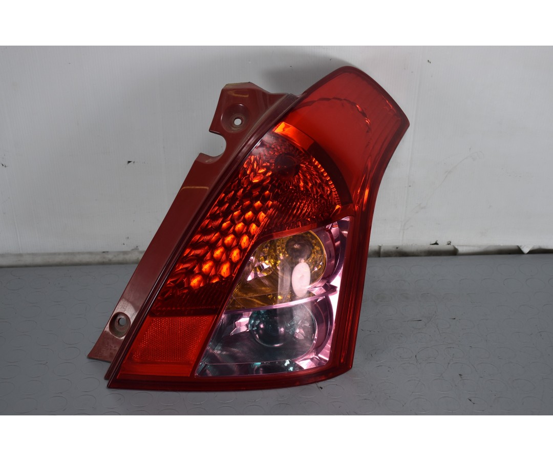 Fanale stop posteriore destro DX Suzuki Swift Dal 2004 al 2010 Cod. 45252  1625041805798