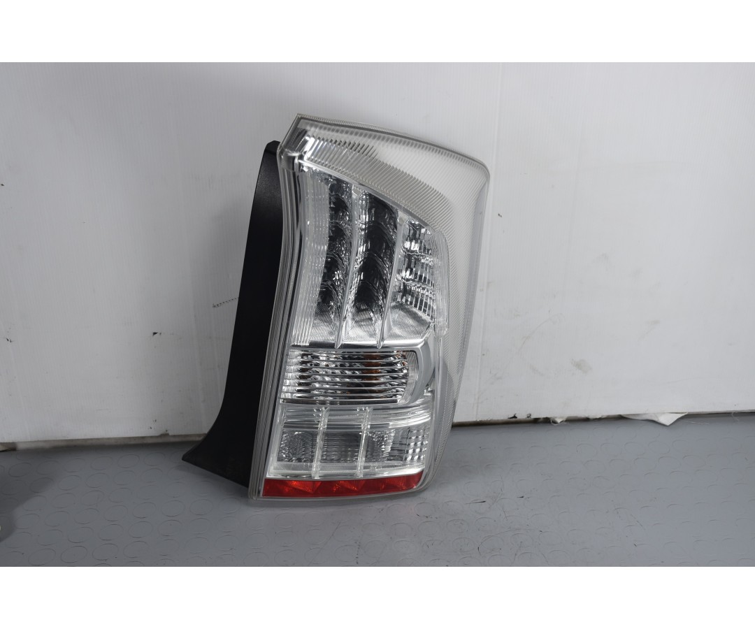 Fanale stop posteriore DX Toyota Prius Hybrid Dal 2009 al 2015 Cod 8155147122  1634116883210
