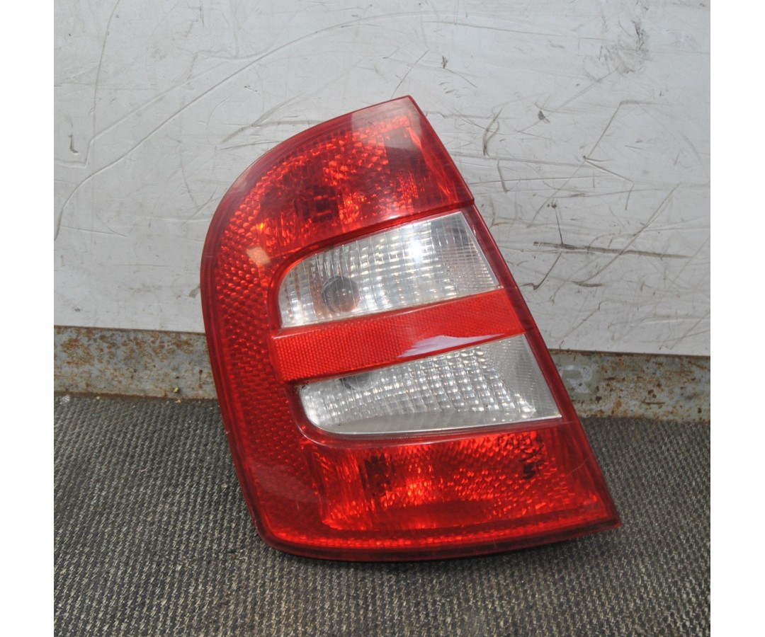 Fanale posteriore stop Sinistro Sx Skoda Fabia dal 2000 al 2007 6Y6945111B  2411111131404