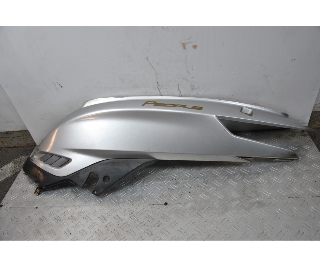 Carena Fianchetto Laterale SX Kymco People 300i GT dal 2010 al 2017 Cod 33600-lge5-e000  1635409646246