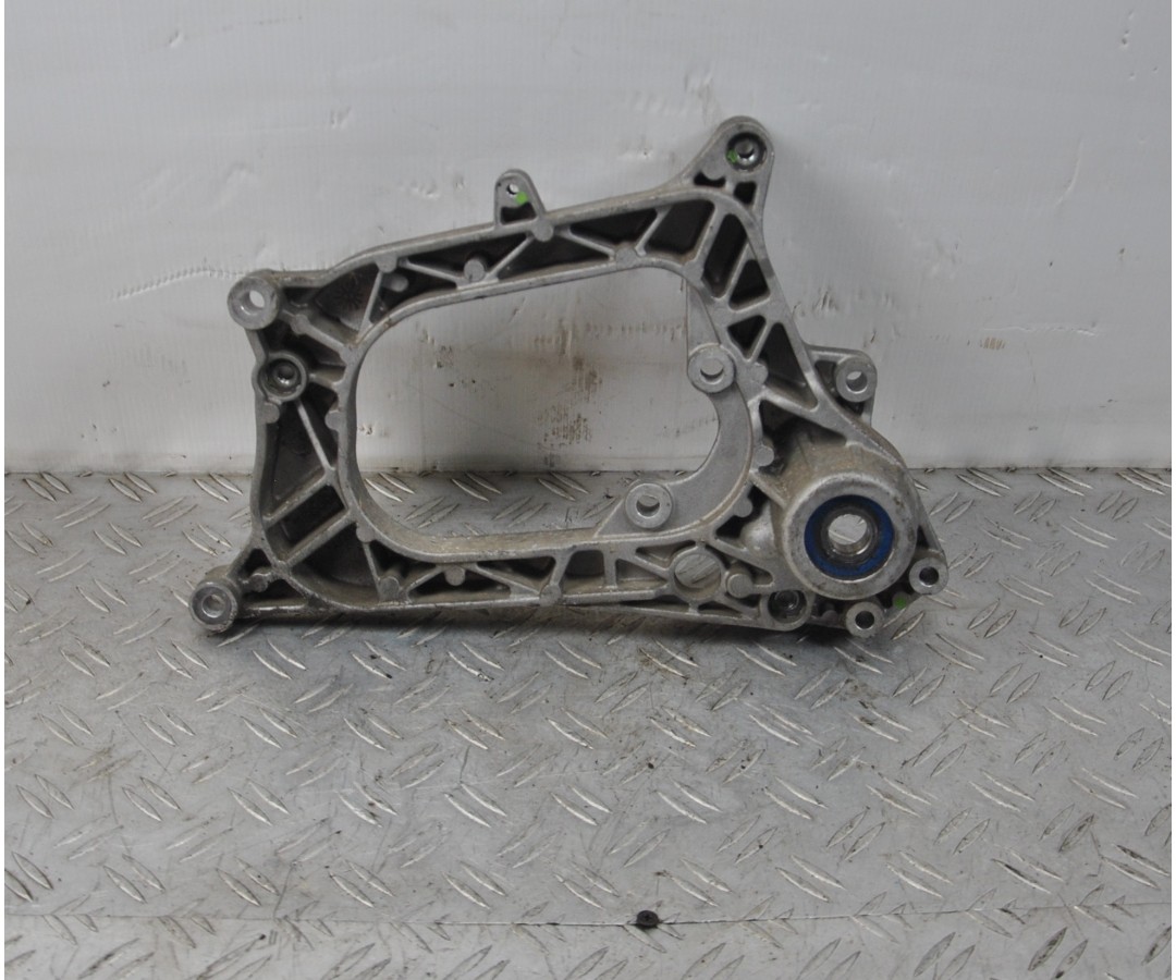 Supporto marmitta Piaggio MP3 300 Hybrid dal 2010 al 2016  1636122055681