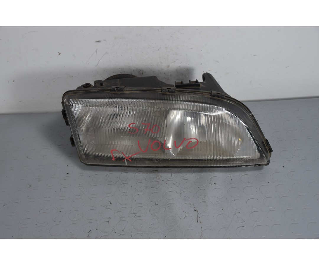 Faro Anteriore DX Volvo S70 dal 1996 al 2000 Cod 8628398  1637250170130