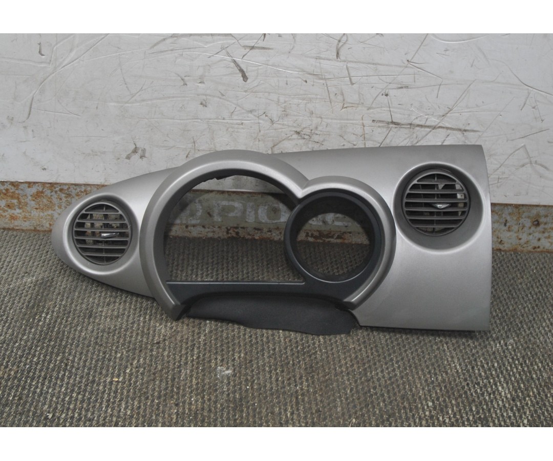 Modanatura Quadro Strumentazione Daihatsu Trevis dal 2004 al 2010  2411111135129