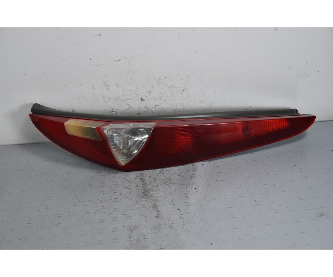 Fanale stop posteriore DX Fiat Punto 188 3 porte Dal 2003 al 2011 Cod 286202  1639038957124