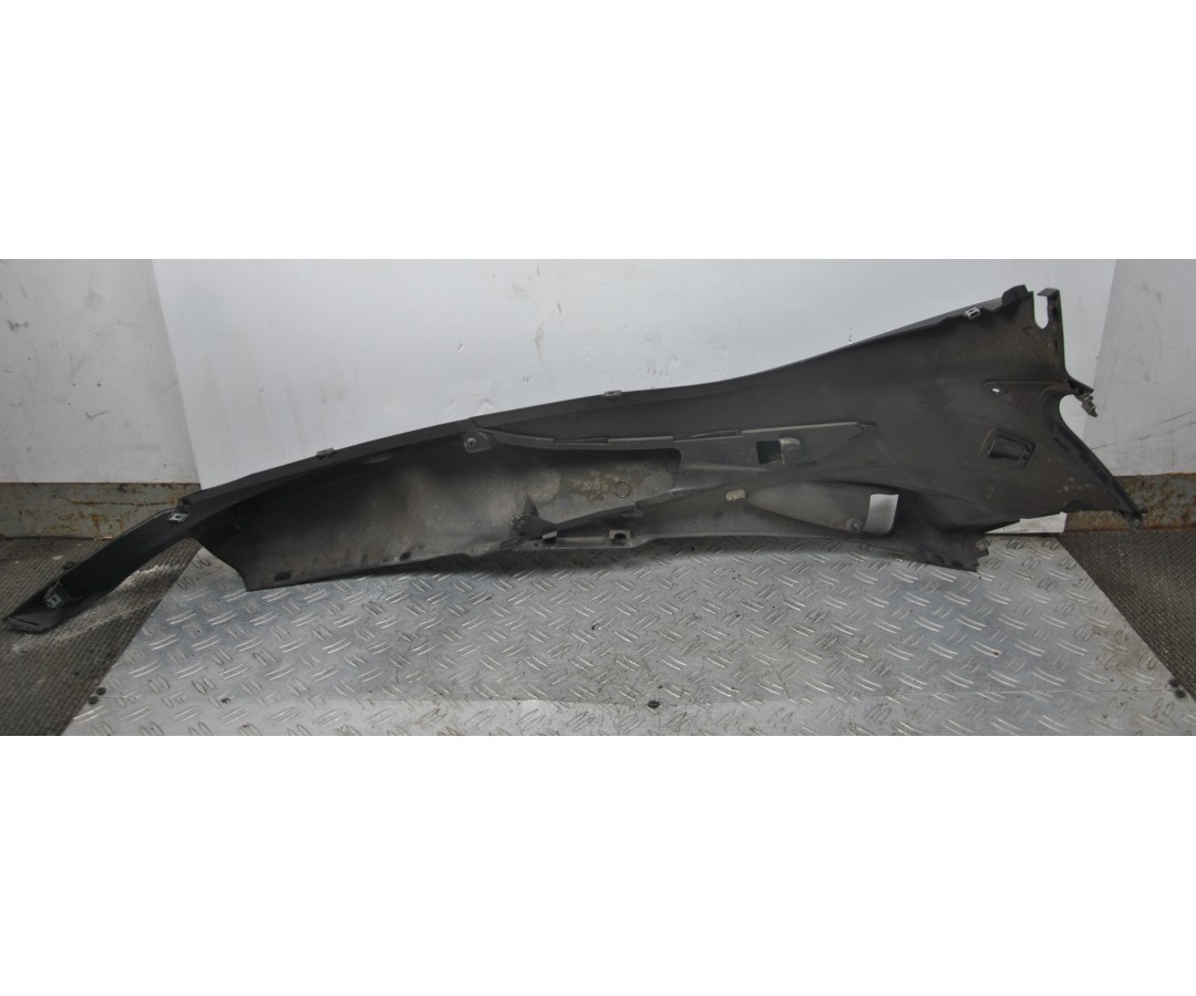 Carena Posteriore Codone Sinistra Suzuki Sixteen 125 / 150 Dal 2007 al 2014  1639059097335