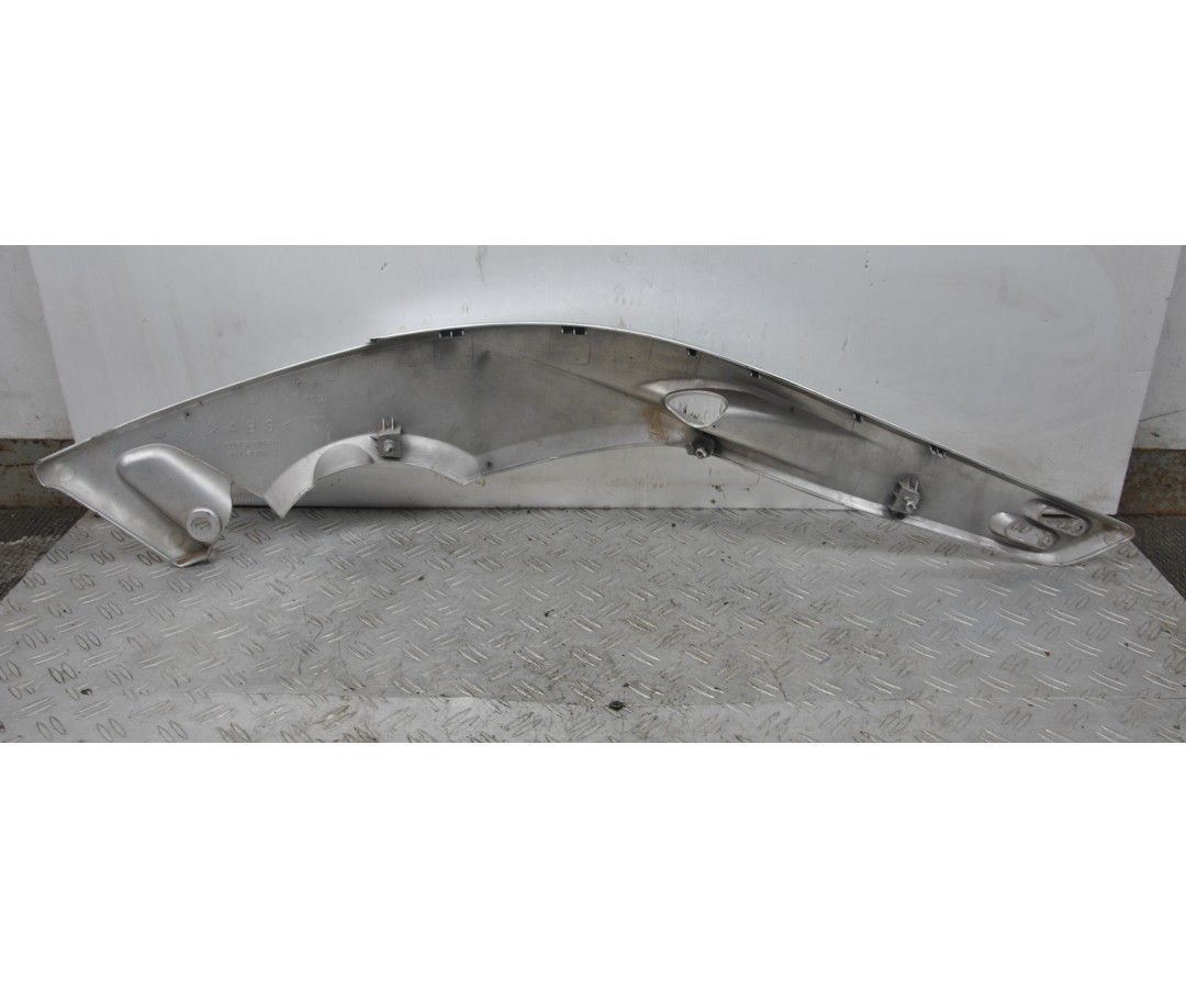 Carena Centrale Sinistra Yamaha T-max 500 Dal 2001 al 2008  1639060095481