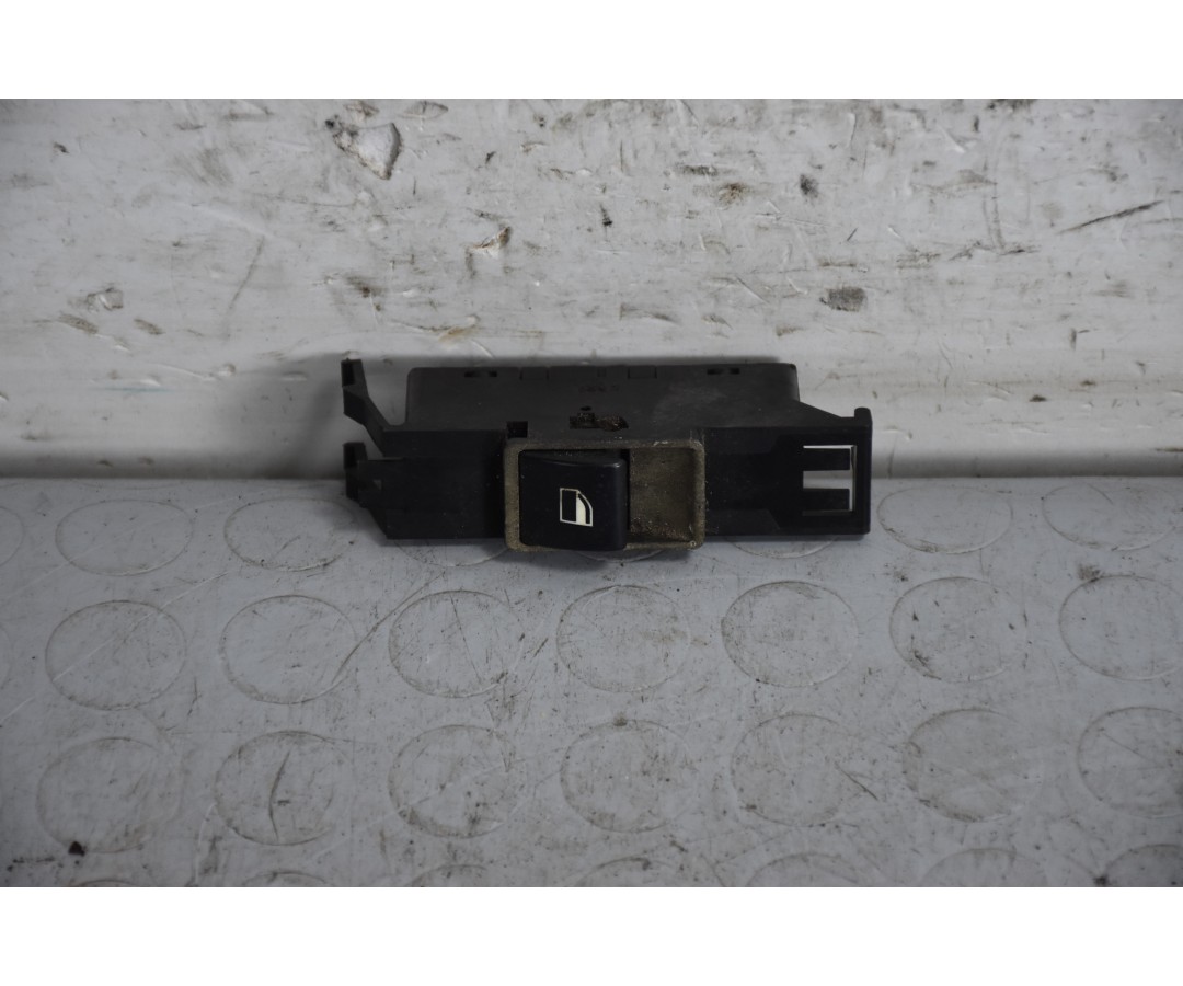 Pulsantiera alzacristallo anteriore DX Bmw Serie 3 E46 Dal 1998 al 2005 Cod 61.31-8381510  1640094721604