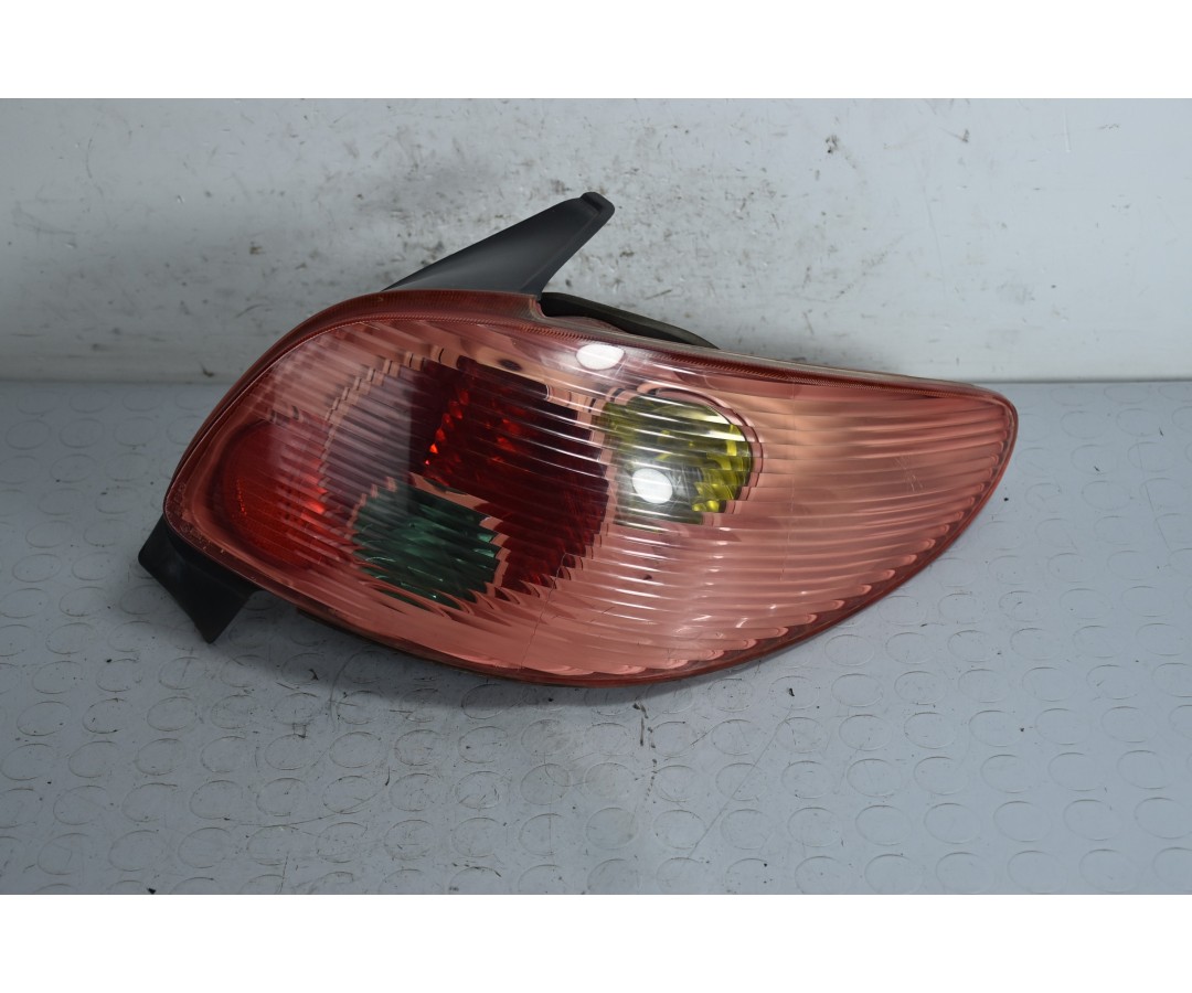 Fanale Stop Posteriore DX Peugeot 206 CC Dal 1998 al 2009 Cod 6351S1  1640872684213