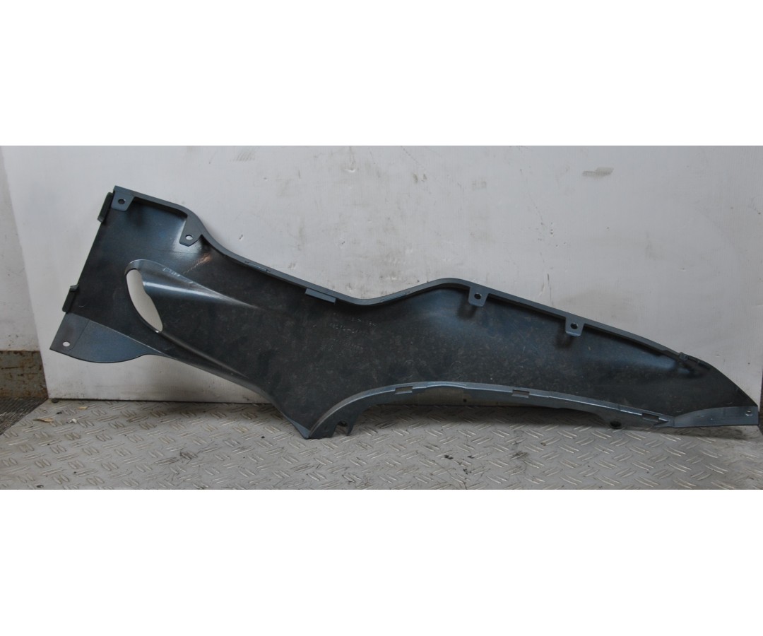 Carena Sottopedana Destra Suzuki Burgman 250 dal 2007 al 2013  1642070772488