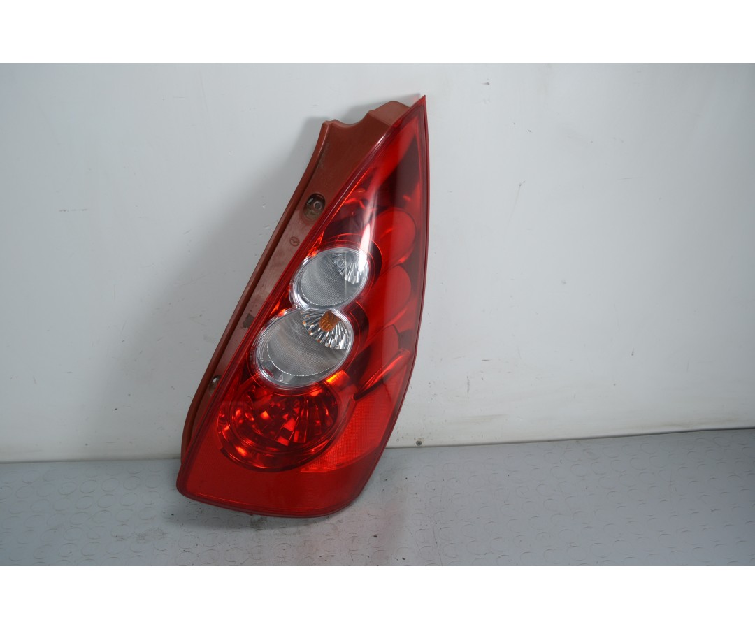 Fanale Stop Posteriore DX Mazda 5 dal 2005 al 2010 Cod C23551150E  1642606591033