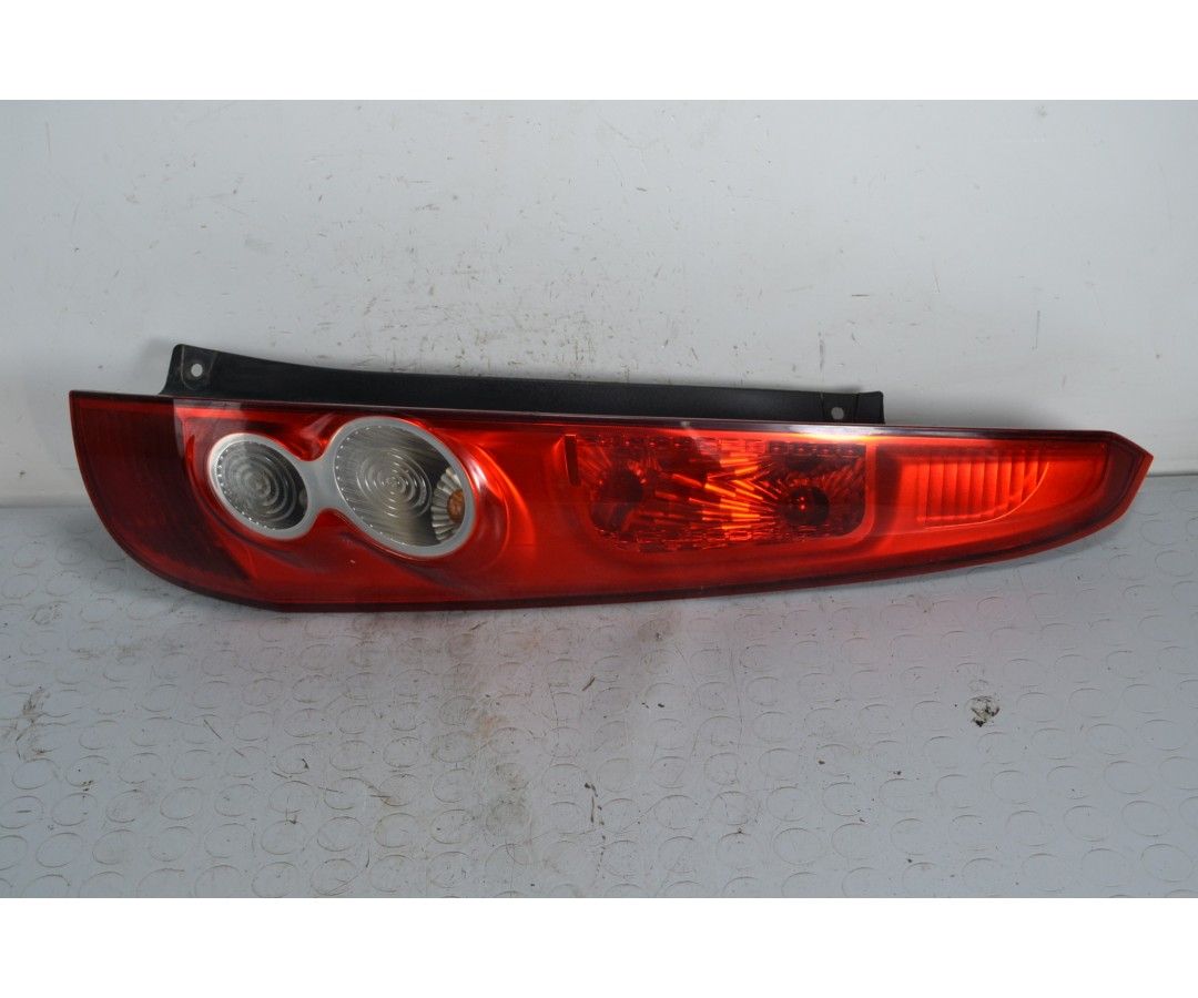 Fanale stop posteriore DX Ford Fiesta V 5 porte restyling Dal 2006 al 2008 Cod 6S61-13404-A  1643011173968