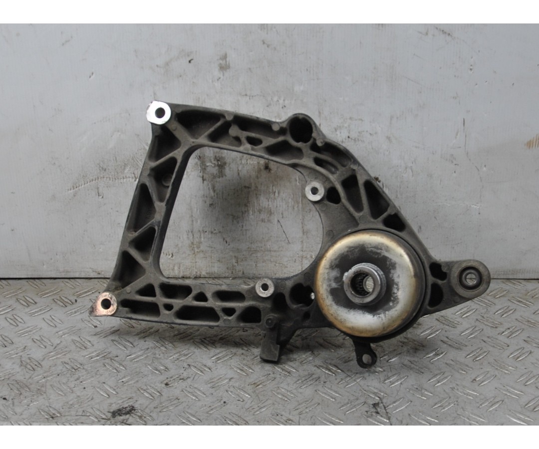 Staffa Supporto marmitta con freno a mano Honda Forza 250 Dal 2005 al 2007  1645541961114