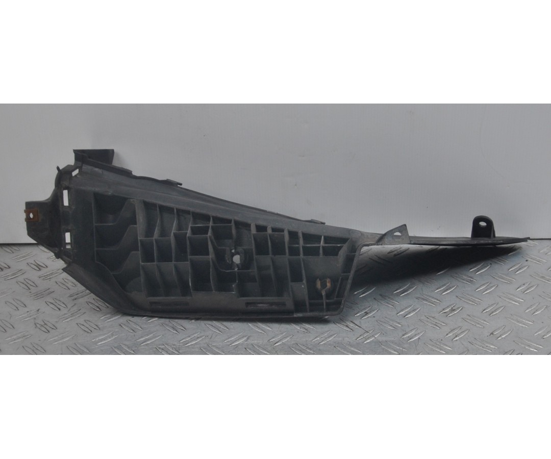 Pedana Poggiapiedi DX Suzuki Burgman 200 Executive Dal 2001 al 2014  1645802660862