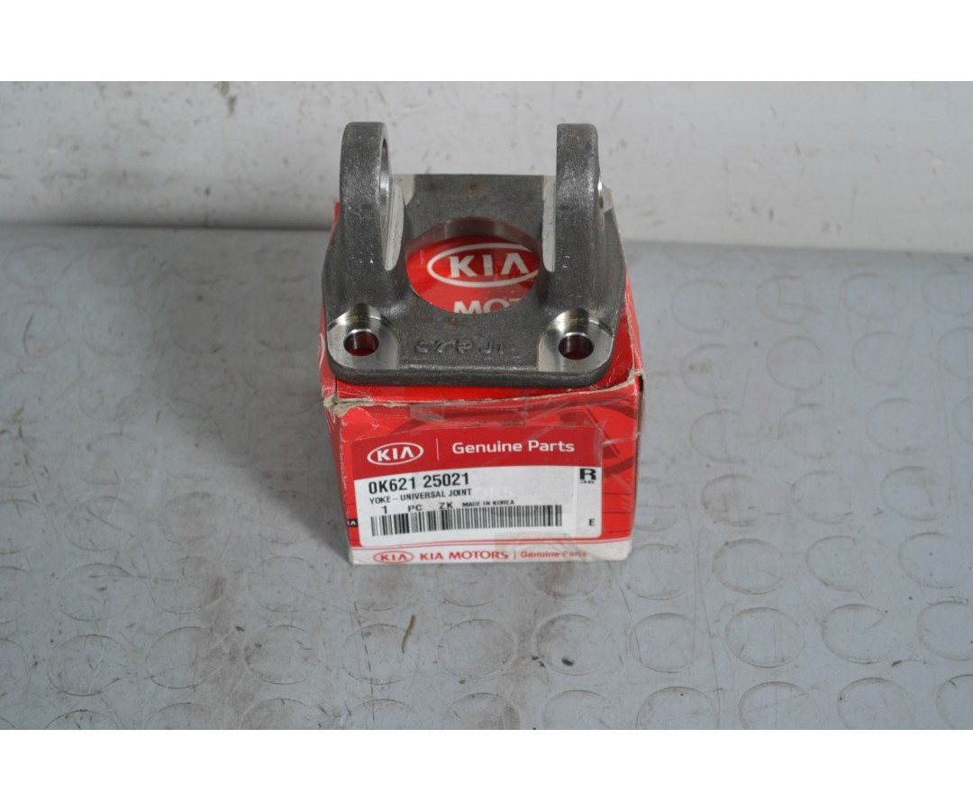 Giunto Kia Sorento BL dal 2002 al 2009 Cod 0k62125021  1646729200506