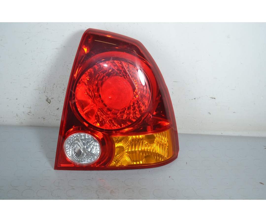 Fanale Stop Posteriore DX Hyundai Accent II dal 1999 al 2005 Cod 92402-255  1648217504714