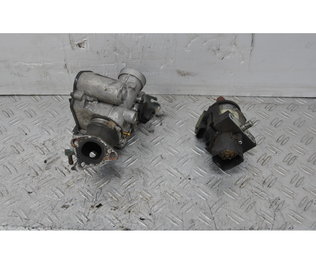 Blocchetto Chiave + Corpo Farfallato Piaggio MP3 125 Hybrid Dal 2009 al 2013 Cod CM082502  1648646171075