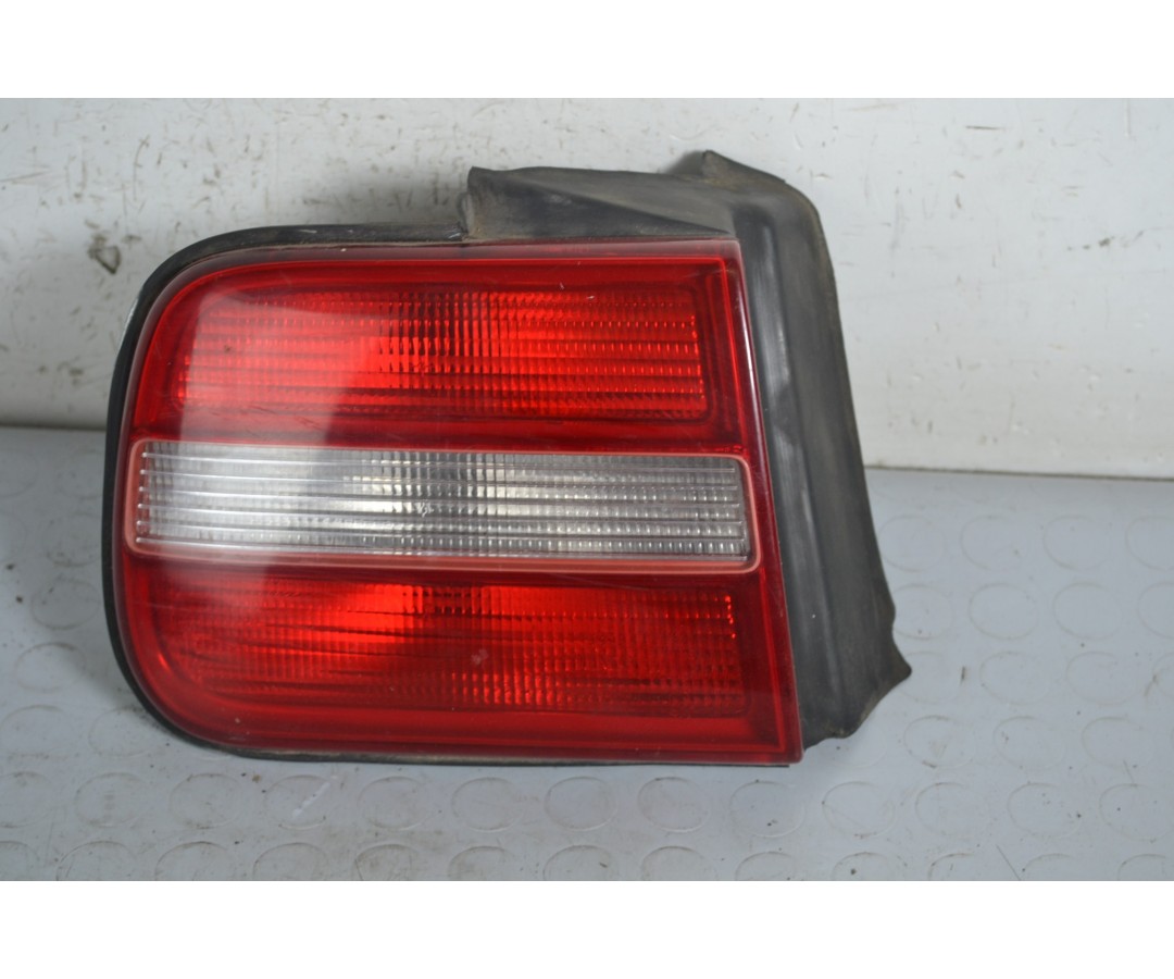Fanale Stop Posteriore Esterno SX Lancia Kappa dal 1994 al 2001 Cod 7780143  1648712103719