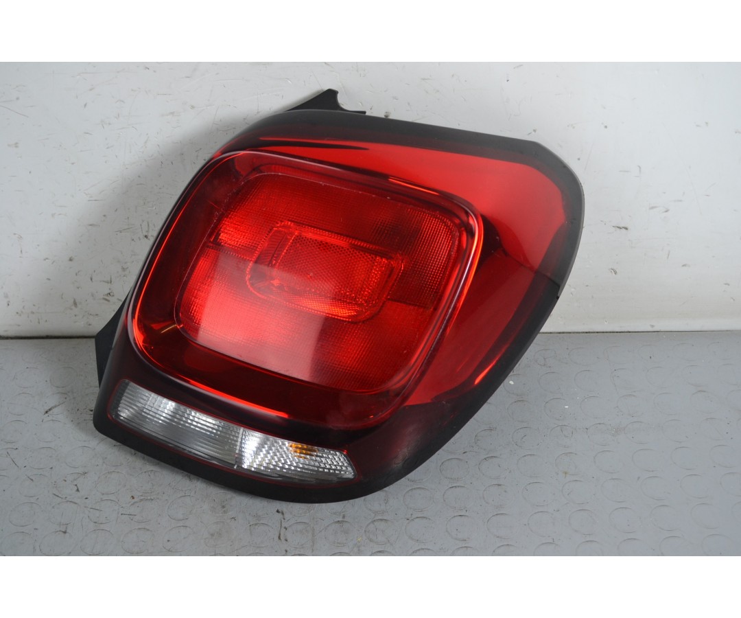 Fanale Stop Posteriore DX Citroen C1 dal 2014 al 2022 Cod B001031380  1649422540542