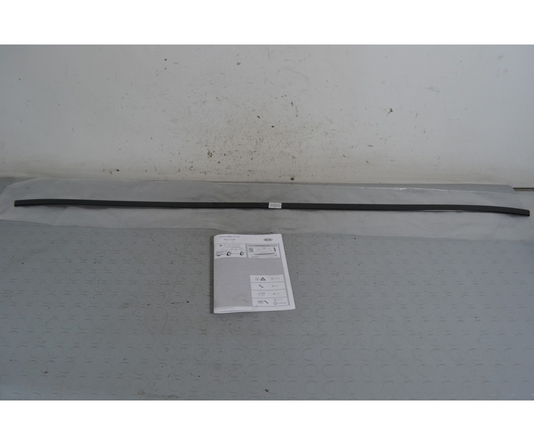 Modanatura NERA Ornamentale Portellone Bagagliaio Posteriore Kia Sorento MQ4 dal 2020 in poi Cod p2491ade00-CL/-BL  165113714...