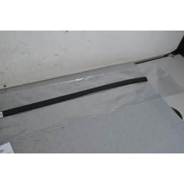 Modanatura NERA Ornamentale Portellone Bagagliaio Posteriore Kia Sorento MQ4 dal 2020 in poi Cod p2491ade00-CL/-BL  165113714...