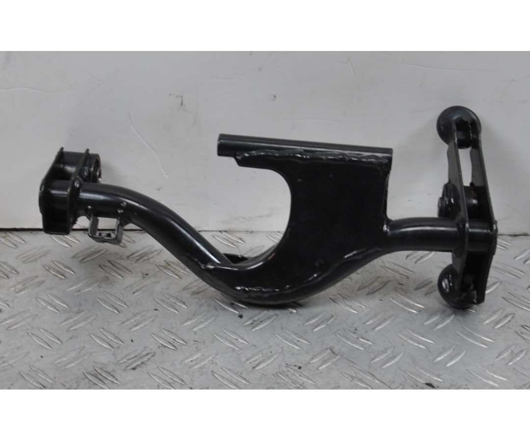 Staffa Supporto Motore Linhai Eggy 125 Dal 2007 al 2013  1651676191548