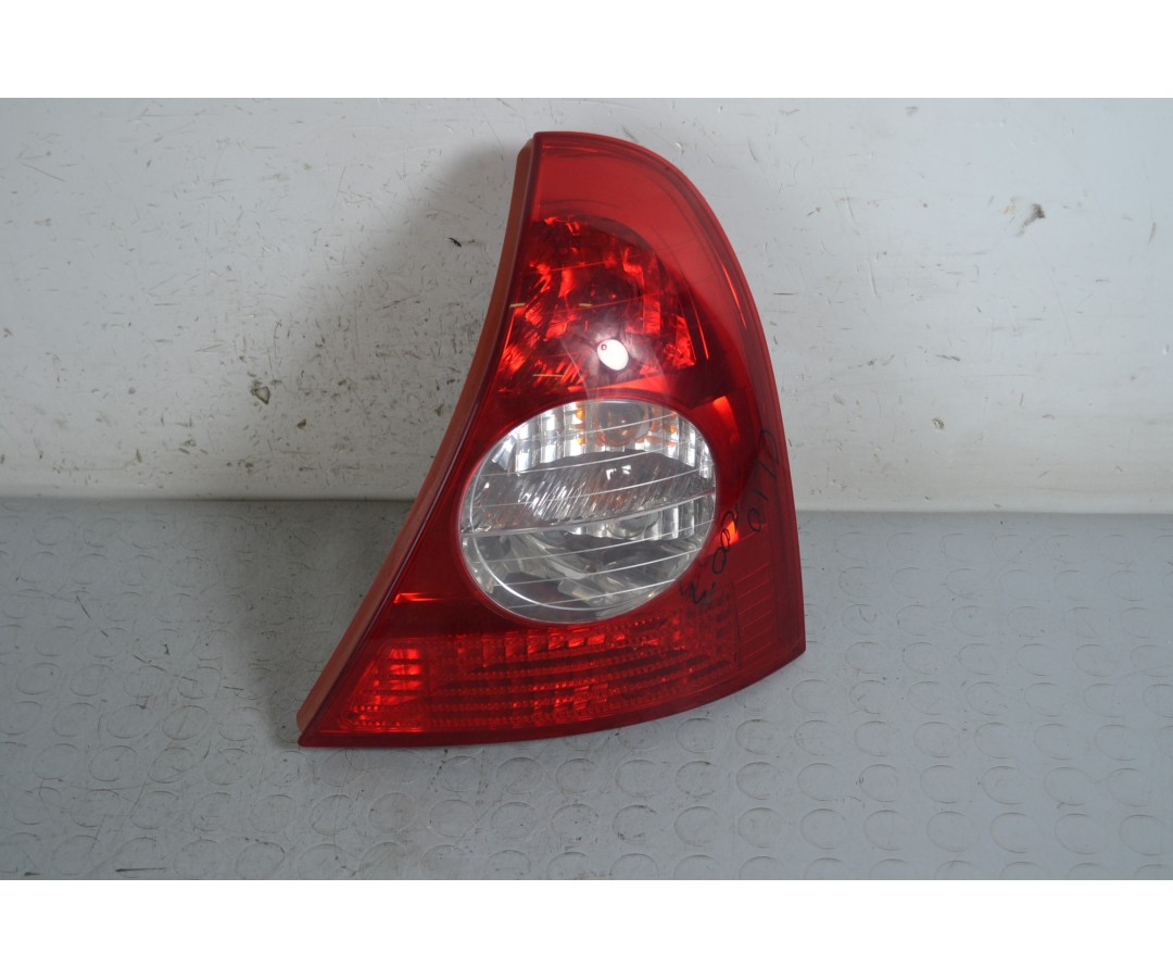 Fanale Stop Posteriore DX Renault Clio II dal 1998 al 2012 Cod 8200071414  1653988188063